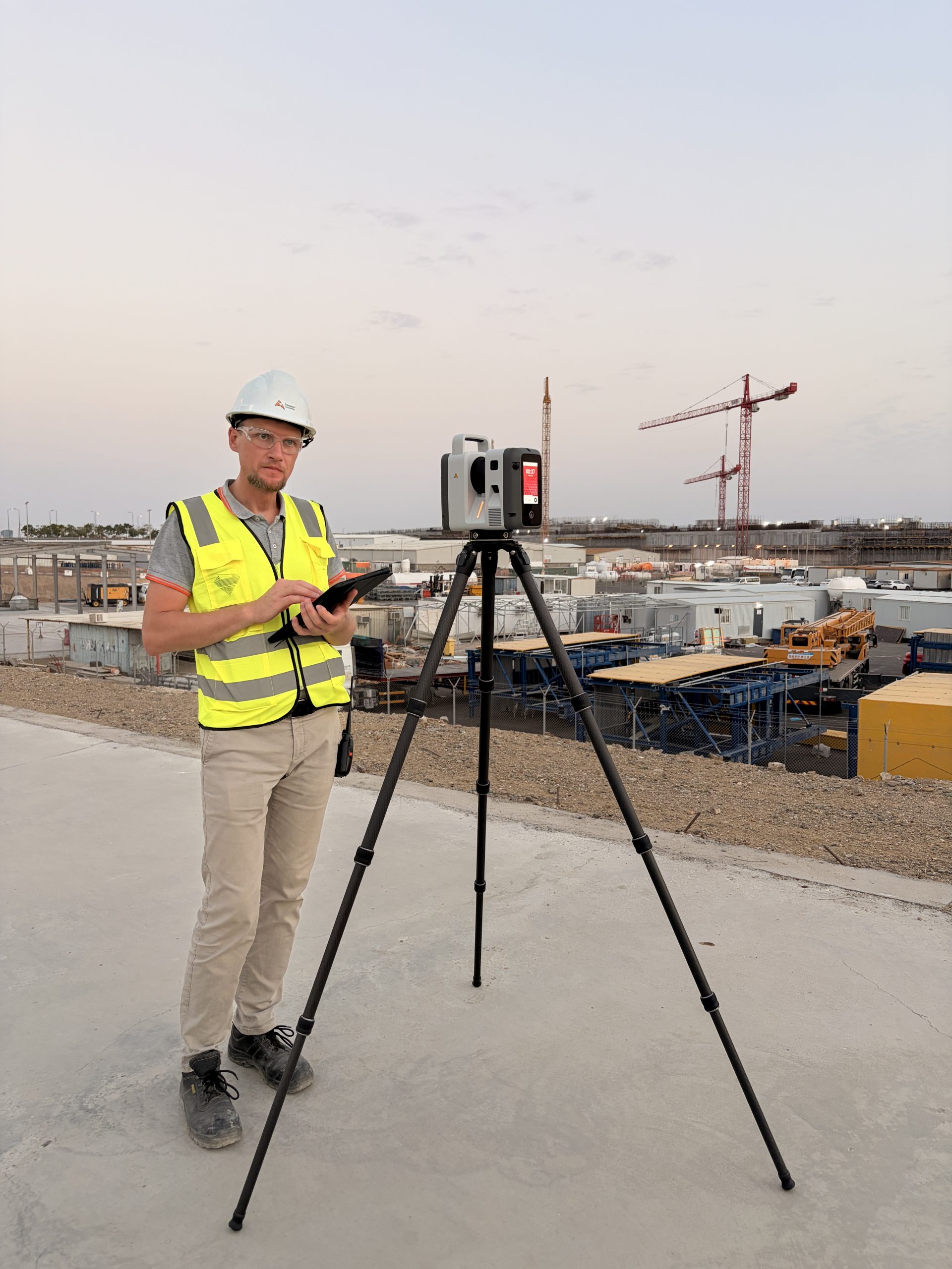 Команда Триметари Консалтинг тестирует сканер Leica