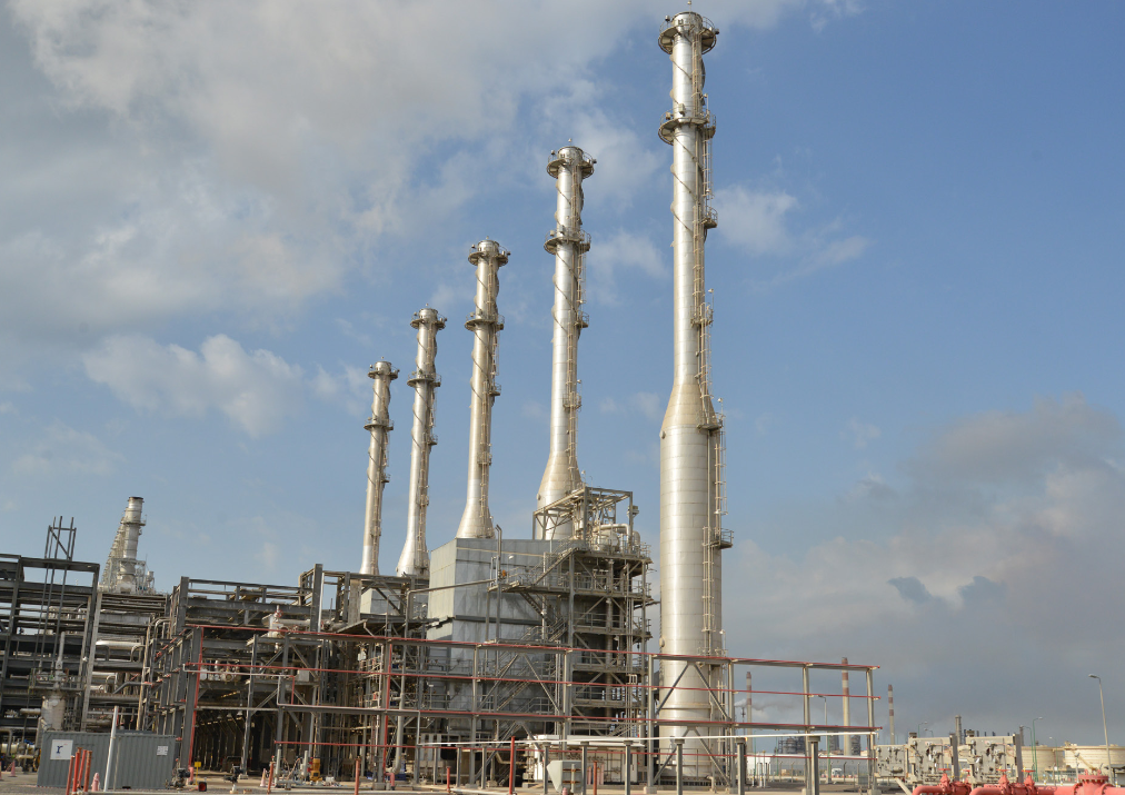 YANSAB Oil Refinery. The picture is from official websire of the company.