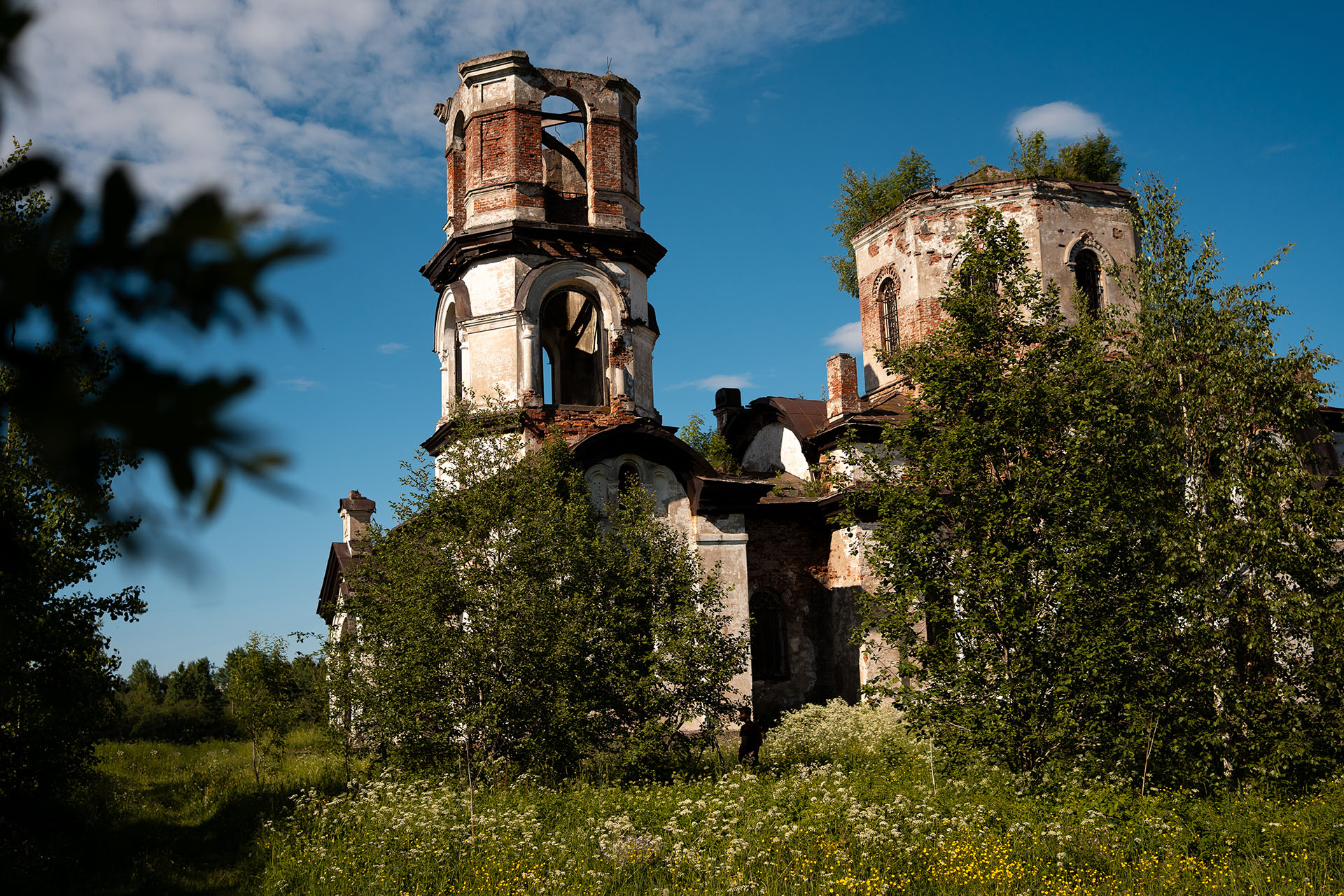 Laser scanning of churches in the Republic of Karelia.