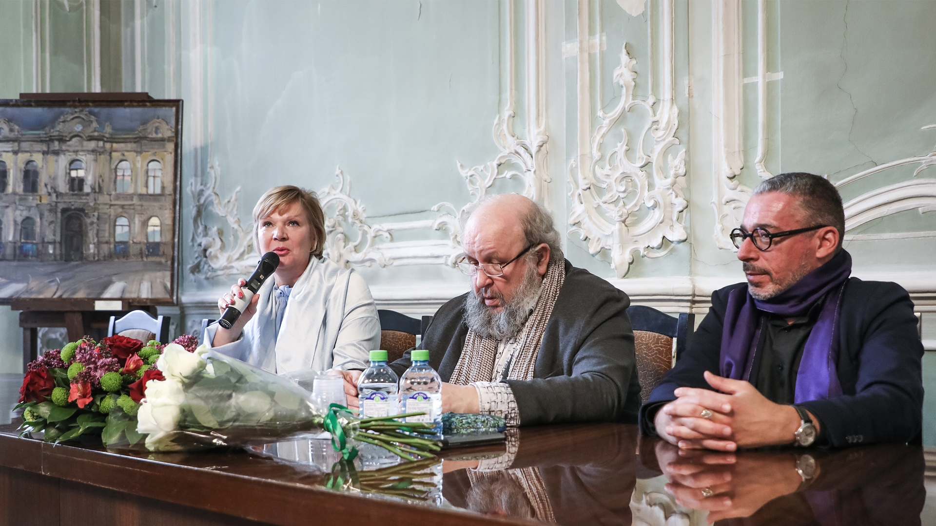 The guests of the discussion were welcomed by Yuri Mudrov, Director of the Isaac's Cathedral State Museum, Natalia Sidorkevich, Chairman of the Board of the World Club of St Petersburgers, and Pavel Chernyakov, Chairman of the Organising Committee of the Golden Trezzini Award